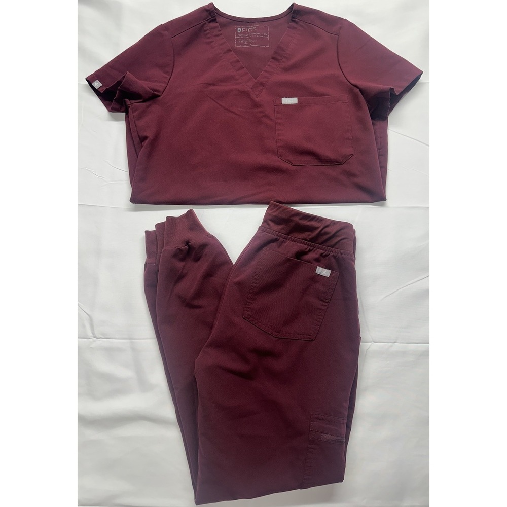 Figs Women's Scrub Set in Burgundy